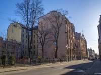 Petrogradsky district,  , house 54/31. Apartment house