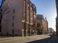 Petrogradsky district,  , house 54/31. Apartment house