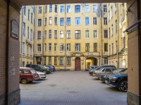 Petrogradsky district,  , house 57. Apartment house