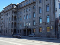 Petrogradsky district,  , house 63. Apartment house