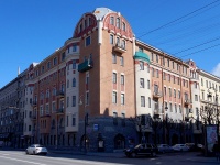 Petrogradsky district,  , house 67. Apartment house