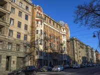 Petrogradsky district,  , house 67. Apartment house