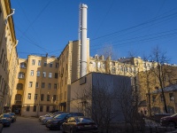 Petrogradsky district,  , house 61. Apartment house