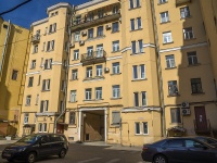 Petrogradsky district,  , house 67. Apartment house