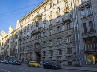 Petrogradsky district,  , house 67. Apartment house