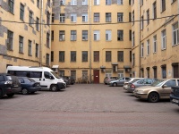 Petrogradsky district,  , house 90. Apartment house