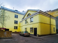 Petrogradsky district, 门诊部 Детская городская поликлиника №19, Kuybyshev st, 房屋 25 ЛИТ Б