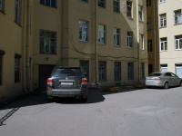 Petrogradsky district,  , house 4. Apartment house