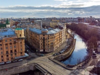 Petrogradsky district,  , house 32. Apartment house