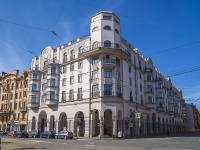 Petrogradsky district, st Vvedenskaya, house 21. Apartment house