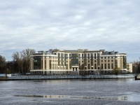 Petrogradsky district, avenue Petrovsky, house 2 с.1. Apartment house