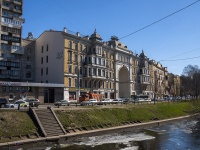 Primorsky district, Naberezhnaya chernoj rechki st, house 51 ЛИТ А. Apartment house