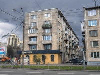 Primorsky district, Lanskoe road, house 15. Apartment house