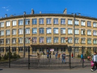 Primorsky district, 学校 Средняя общеобразовательная школа №46 , Savushkin st, 房屋 61