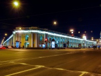 Central district, shopping center "Большой Гостиный двор", Nevsky avenue, house 35