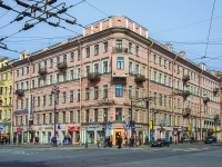 Central district, Nevsky avenue, house 74-76. Apartment house