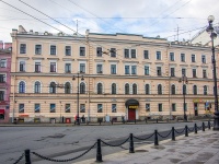 Central district, Nevsky avenue, house 91. Apartment house