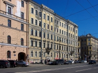 Central district, Nevsky avenue, 房屋 180. 公寓楼