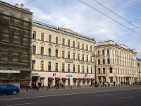 Central district, Nevsky avenue, 房屋 90-92 ЛИТ А. 公寓楼