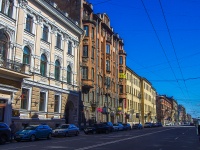 Central district, st Kirochnaya, house 6. Apartment house