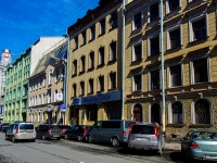 Central district, Apraksin alley, house 10-12. Apartment house