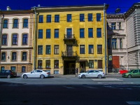 Central district, st Millionnaya, house 9. Apartment house