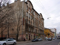 Central district, Razezzhaya st, house 40. Apartment house