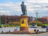 Central district, st Millionnaya. monument