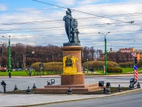 Central district, square СуворовскаяDvortsovaya embankment, square Суворовская