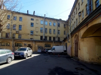 Central district, Dostoevsky st, 房屋 9 ЛИТ А. 公寓楼