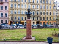 Central district, square Manezhnaya. monument